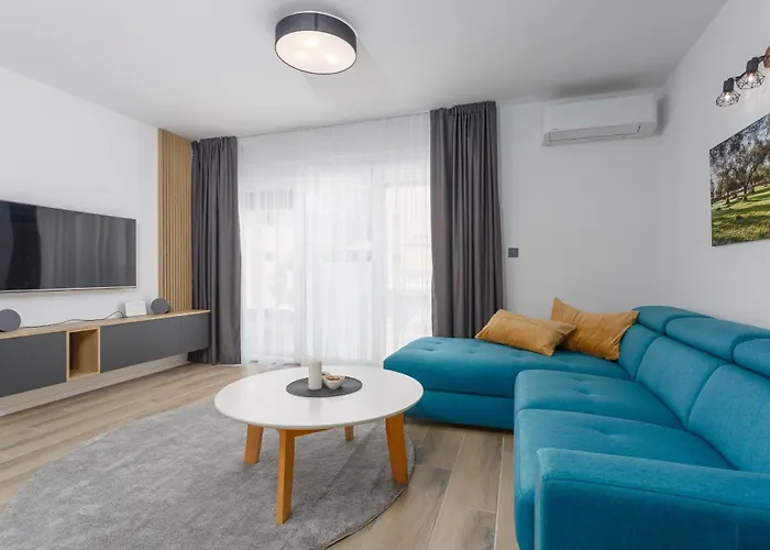 Barbara With Private Pool