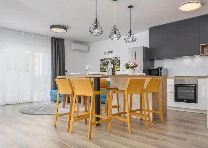 Barbara With Private Pool *