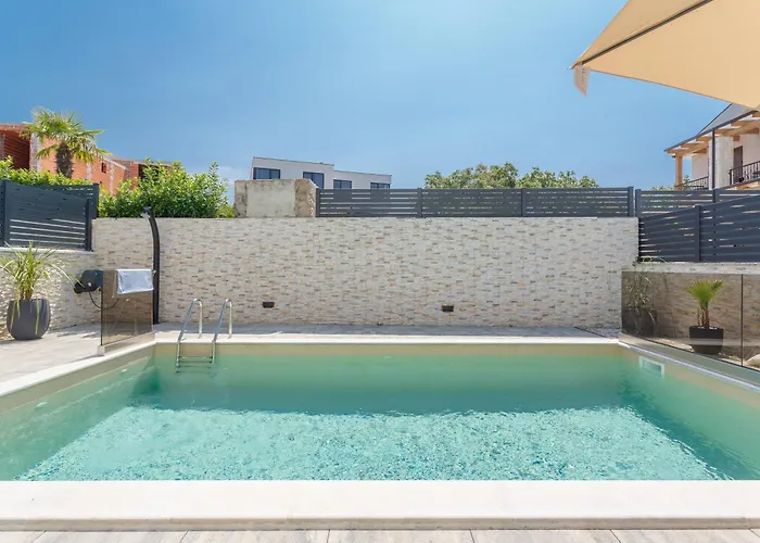 Lejlighed Barbara With Private Pool Malinska