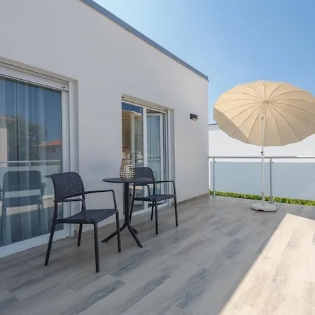 Barbara With Private Pool *